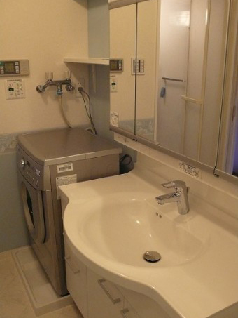 広くて機能的なサニタリー 広くて機能的なサニタリー